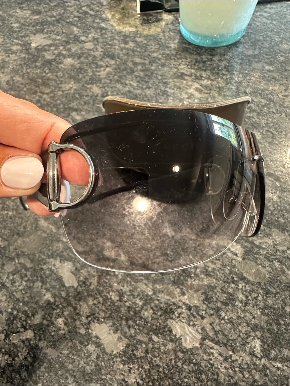 Gucci Shield Sunglasses in Black Gradient - Picture 6 of 9